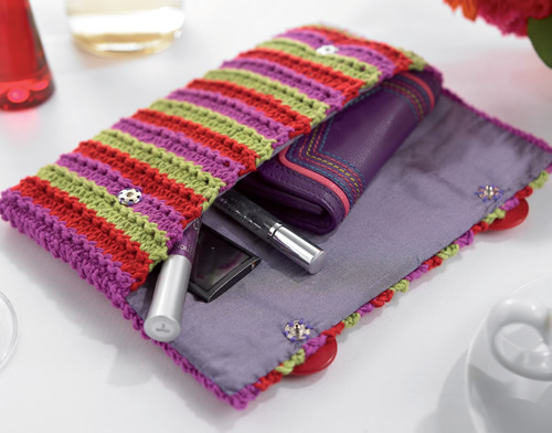 Kitsch Clutch