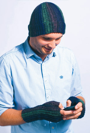 Men’s hat, mitts & scarf set