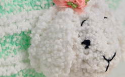 Girl’s bunny handbag