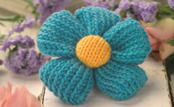 Quick knit flower brooch