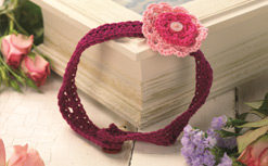 Girl’s crocheted flower headband