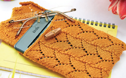 Lace-knitted Kindle Cosy
