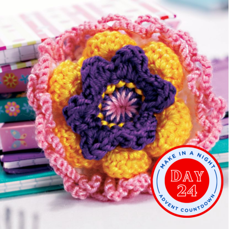 Advent Day 24: Crochet Flower Corsage Pattern Knitting Pattern