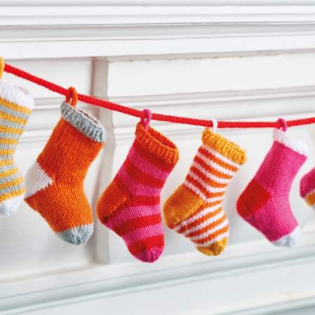Christmas Stocking Bunting Knitting Pattern