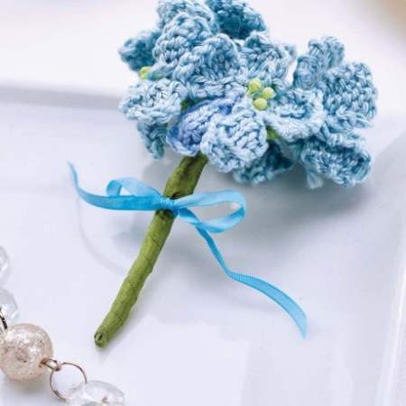 Forget Me Not Flower Bouquet Knitting Pattern