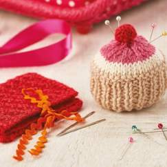 Knitted Cake Pincushion and Needle Case Knitting Pattern