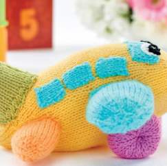 Knitted Kids’ Aeroplane Toy Project Knitting Pattern