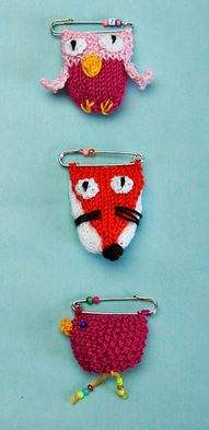 Quirky brooches Knitting Pattern