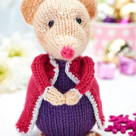 Dora Mouse Knitting Pattern