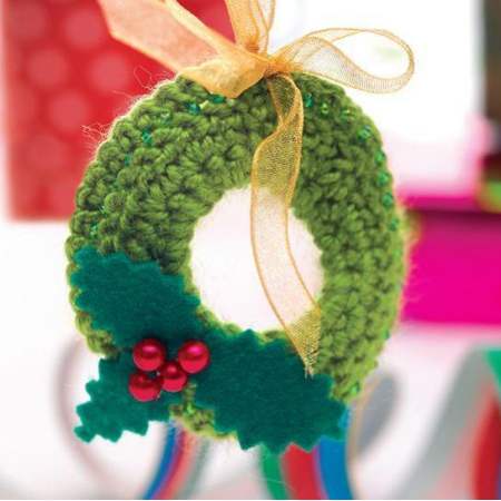 Quick Crochet Mini Wreath crochet Pattern