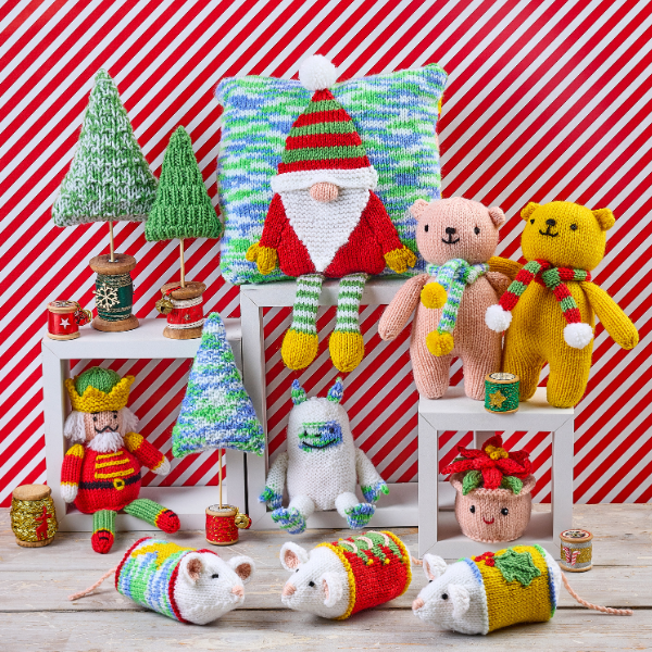 Your VIP gift is a Merry Makes Knitting Kit