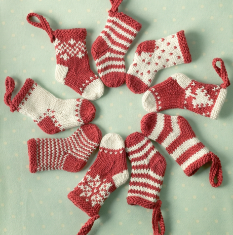 Top 5 knitted Christmas decorations | Blog | Let\'s Knit Magazine