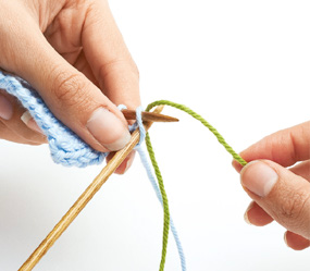 Beginner Knit School | Learn To Make A Scarf Knitting Pattern