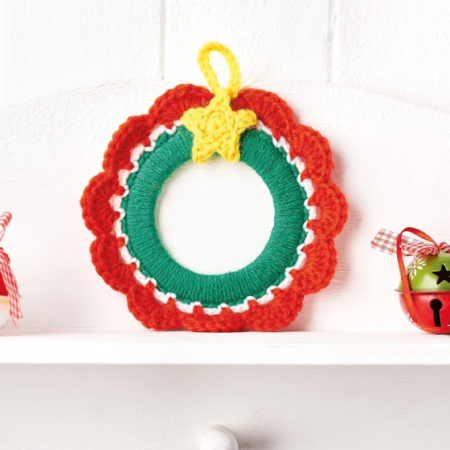 Mini Christmas Wreaths crochet Pattern