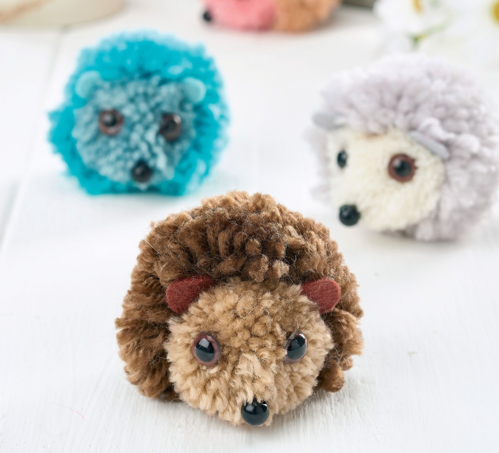 How To Make Pom Pom Hedgehogs How To Make Pom Pom Hedgehogs