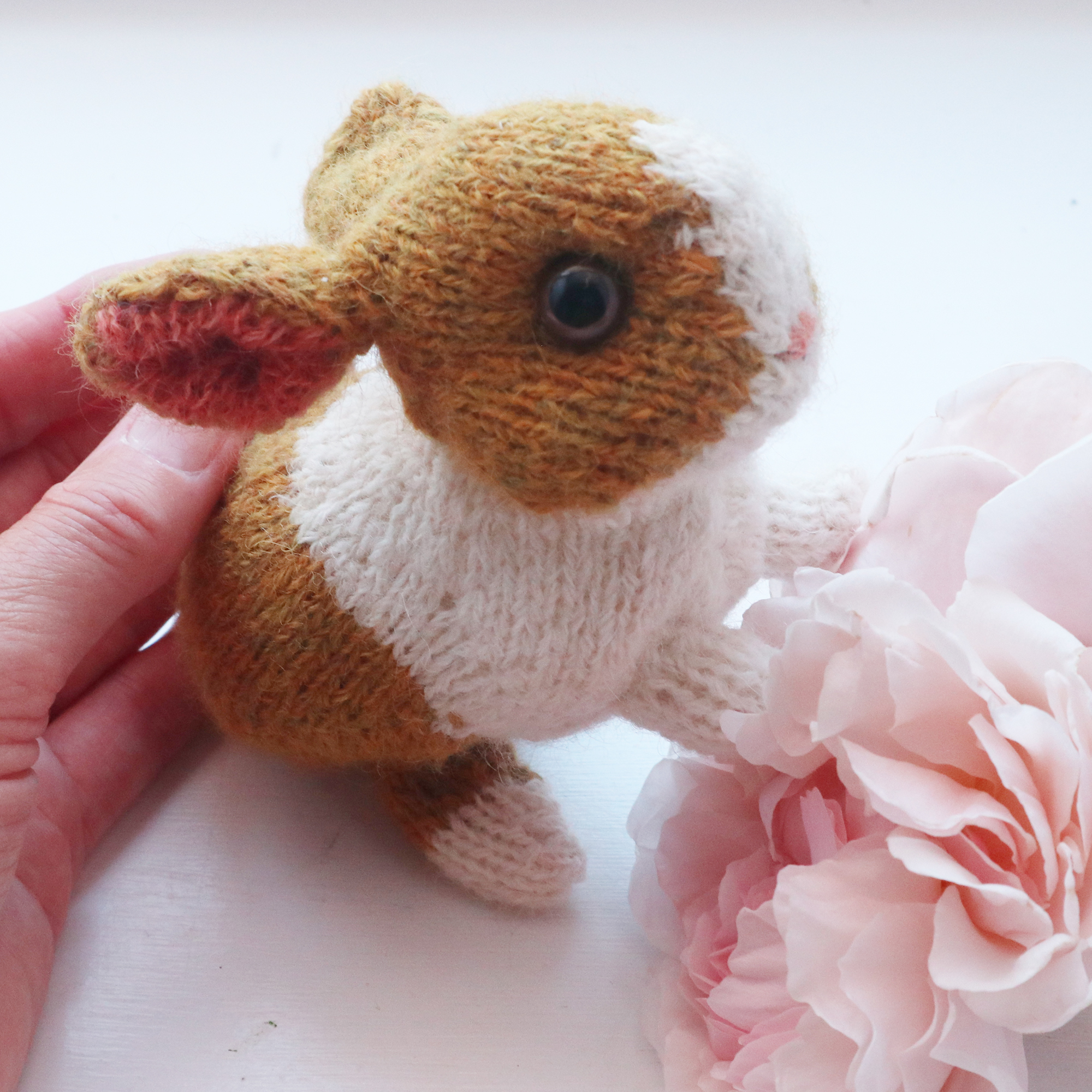 Claire Garland’s Baby Bunnies Free Knitting Patterns