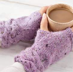 Fingerless gloves Knitting Pattern