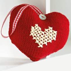 Hanging Heart Decorations Knitting Pattern