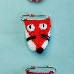 Quirky brooches Knitting Pattern