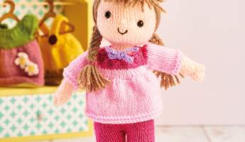 Cassie Doll: Pyjama Set