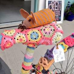 Where’s Woolly? The year-long yarnbombing project!
