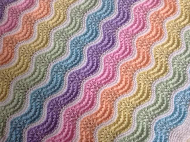 19 FREE Knitted Baby Blankets That Will Be Treasured Forever  Knitting Blog