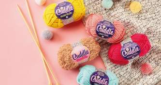 Win 1200g of DK yarn Knitting Giveaway