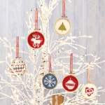 Hoop Christmas Tree Decorations Knitting Pattern
