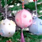 Embellished Christmas Baubles Knitting Pattern