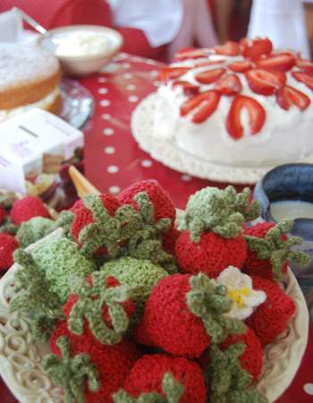 Knitted Strawberries Knitting Pattern