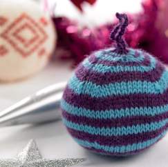 Colourful Christmas Baubles Knitting Pattern