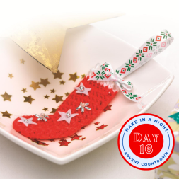 Advent Day 16: Crochet Stocking Decoration Knitting Pattern