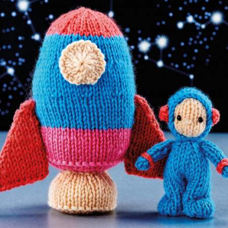 Mini Astronaut & Rocket Knitting Pattern