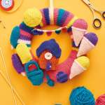 Beachtime Wreath Summer Beach Hut Bucket Spade Seaside Knitting Pattern