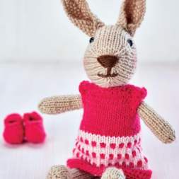 Bunny Toy With Extra Outfits Knitting Pattern