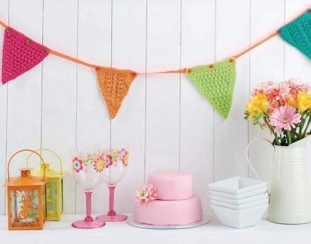 Colourful bunting Knitting Pattern