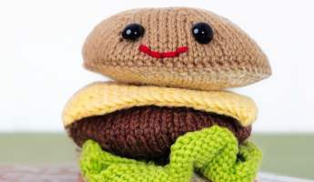 Classic Burger Toy Knitting Pattern