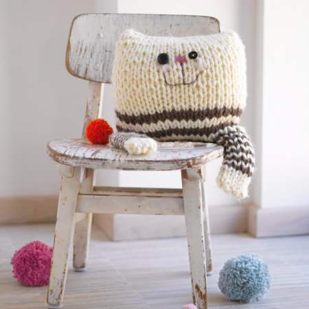 Cat Cushion Knitting Pattern