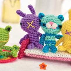 Cat and Bed Toys Crochet Pattern