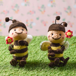 Bumble Bee Character | Knitting Pattern Knitting Pattern