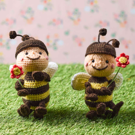 Bumble Bee Character | Knitting Pattern Knitting Pattern