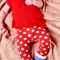 Fluffy Christmas Booties Knitting Pattern