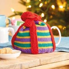 Knitted Christmas Tea Cosy Knitting Pattern