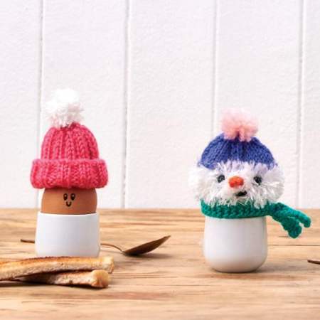 Christmas Egg Cosies Knitting Pattern
