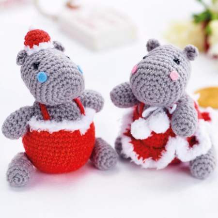 Christmas Hippos crochet Pattern