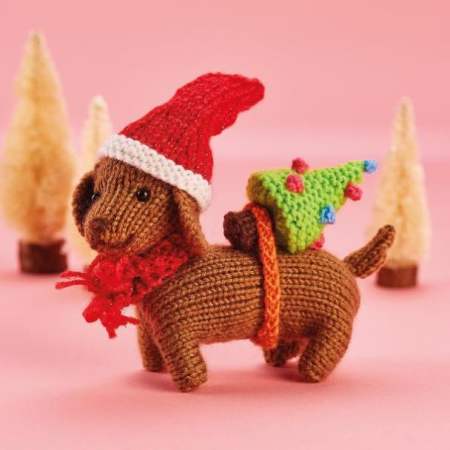 Christmas Sausage Dog Knitting Pattern