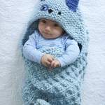 Puppy Snuggle Blanket Knitting Pattern