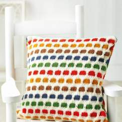 Easy Spotty Cushion Knitting Pattern