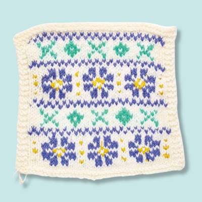 Spring Meadow Blanket Knitalong Part Three: Flower and Larkspur