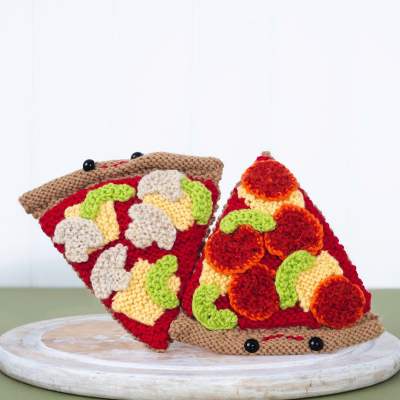 Fun Fast Food Knitalong: Part Four - Knitted Pizza
